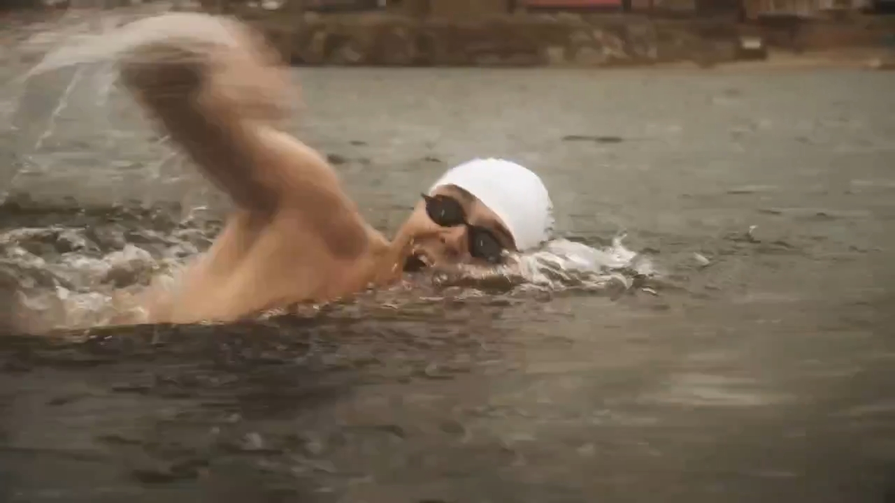 Видеосъёмка пловцов на озере Байкал Иркутск - спортивное видео, рекламный ролик, аэросъёмка природы Сибири 2024