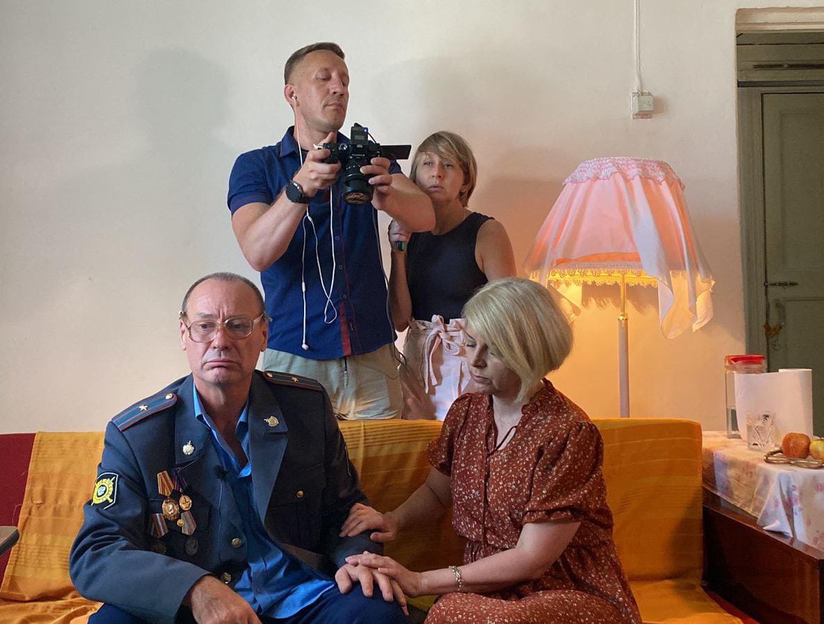 Видеограф Роман Бойко на съёмочной площадке фильма - процесс видеопроизводства, работа камеры и съёмочной команды, создание видеоконтента